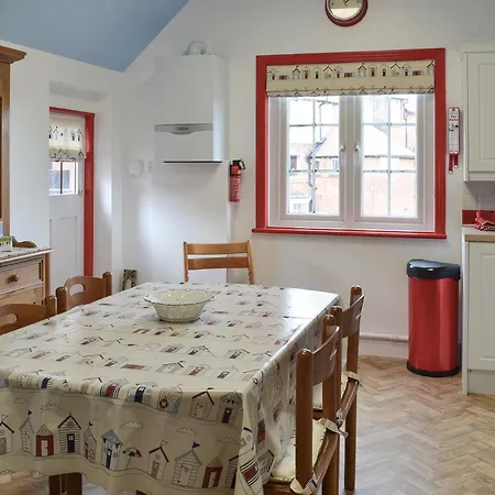 Holiday home Esplanade Crescent *