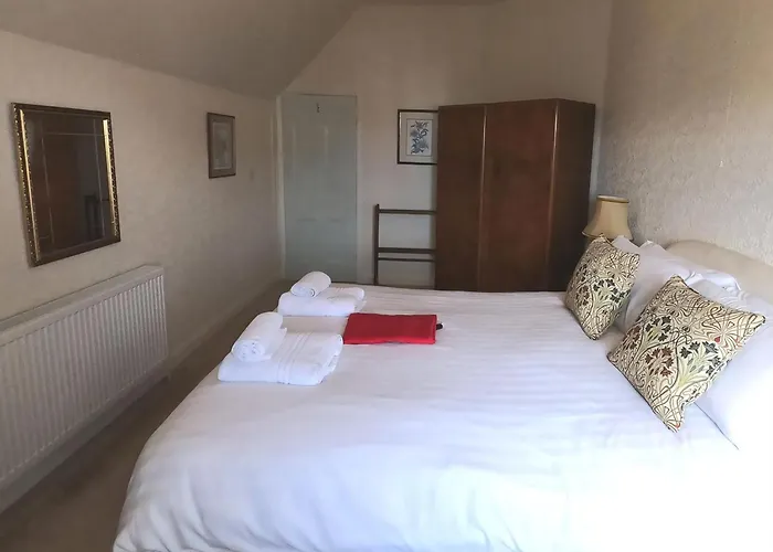 Esplanade Crescent Scarborough