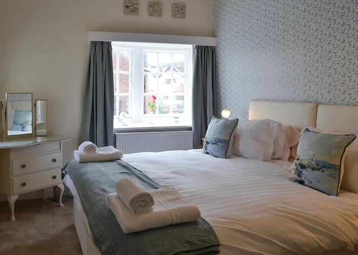 Esplanade Crescent * Scarborough