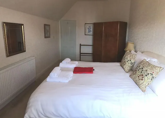 Esplanade Crescent Scarborough